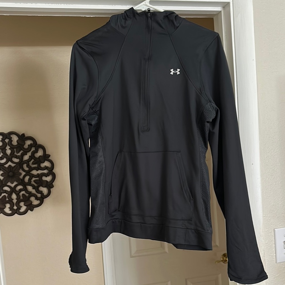 Under Armour black Half-Zip Hoodie- cold gear, fitted style.